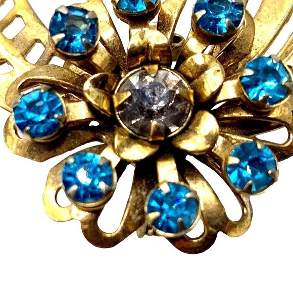 Vintage Blue Faceted Flower Gold Tone Fashion Brooch Pin Open Work Round Stones - Picture 2 of 9